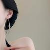 High-end Cross-shaped Earrings with Exaggerated Earlobes and Small Round Embellishments On The Earlobes.