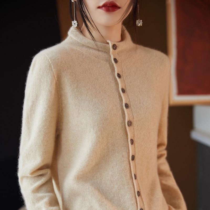 Dámský podzimní pletený kardigan s dlouhým rukávem a zapínáním na knoflíky a zimní francouzská pletená bunda