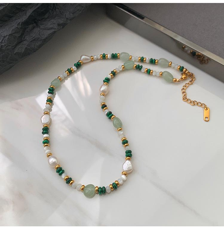 Irregular Freshwater Pearl and Malachite Green Aventurine Necklace - Women's Luxury Natural Stone Choker