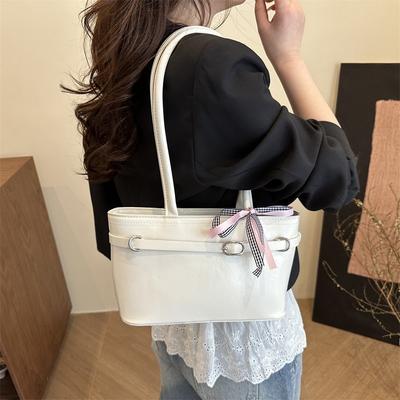 Spring New Trend Casual Niche Design Shoulder Handbag High-end Underarm Bag Fashion Commuter Bag
