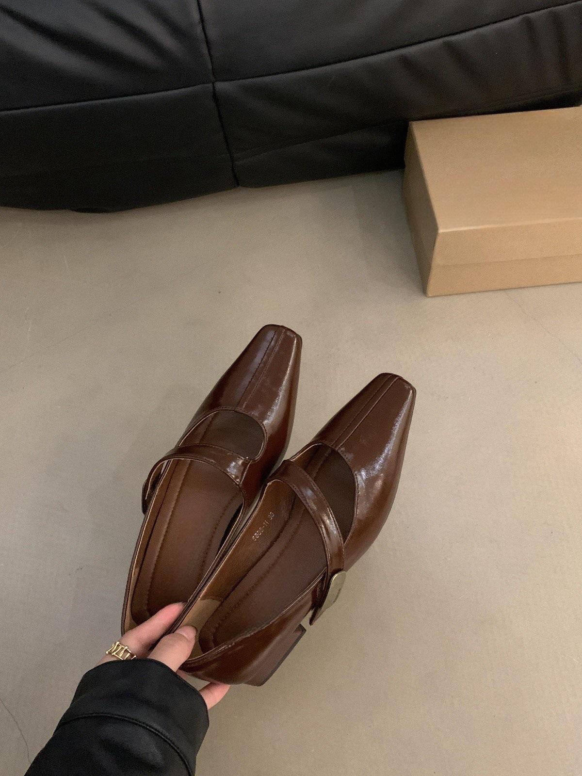 

Французский ретро темперамент легкие туфли-лодочки женские 2024 весна и осень новые феи высокие чувства низкий каблук Мэри Джейн маленькие кожаные туфли 39 темно-коричневого