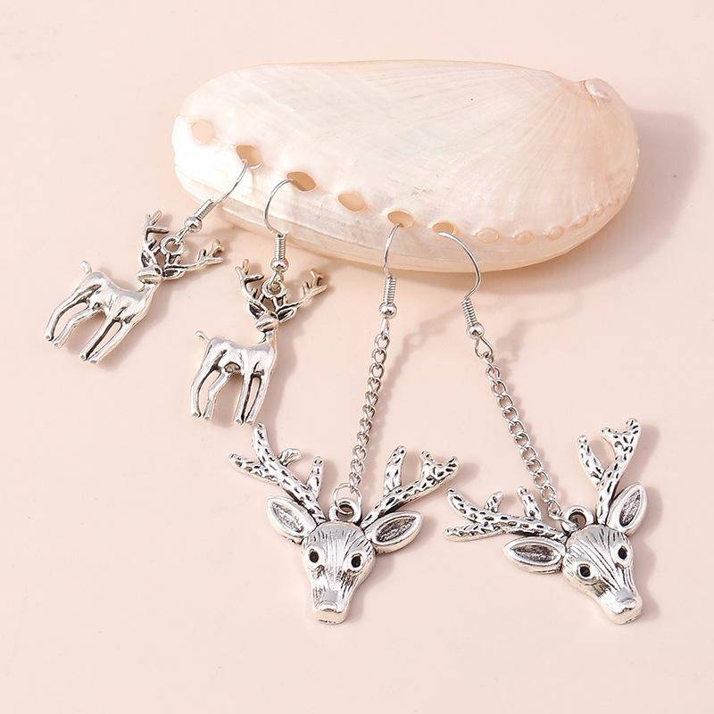 

Retro Christmas Reindeer Earrings – European & American Fashion Trend
