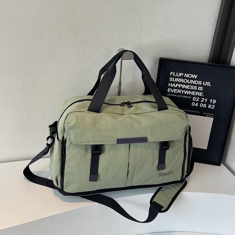 

Large capacity short-distance luggage bag travel bag sports and leisure fitness bag women s wet and dry separation swimming training messenger bag зелений