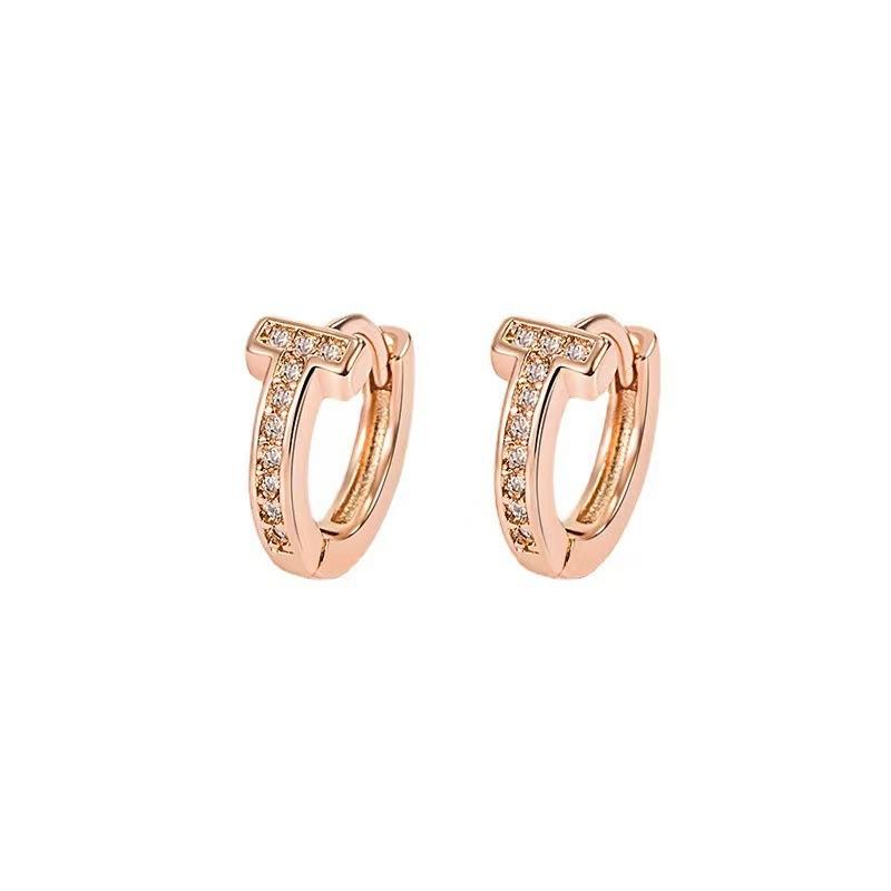 Female Exquisite English Letter Fashionable and Versatile Personalized Earrings 1 pair