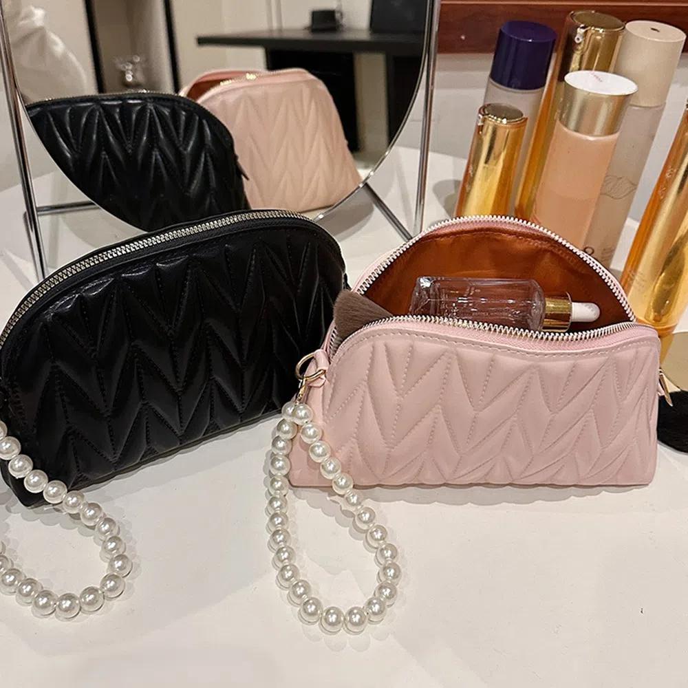 Large Capacity Pearl Chain Makeup Bag PU Leather Makeup Storage Bag Travel Toiletry Bag  Outdoor