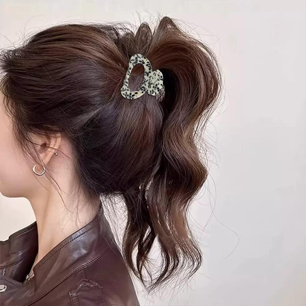 Eleganter Süßer Kleiner Ovaler Haarspangenclip für Frauen Sicherer Halt Haaraccessoires Pferdeschwänze Niedliche Haarspangen Anspruchsvoller Stil