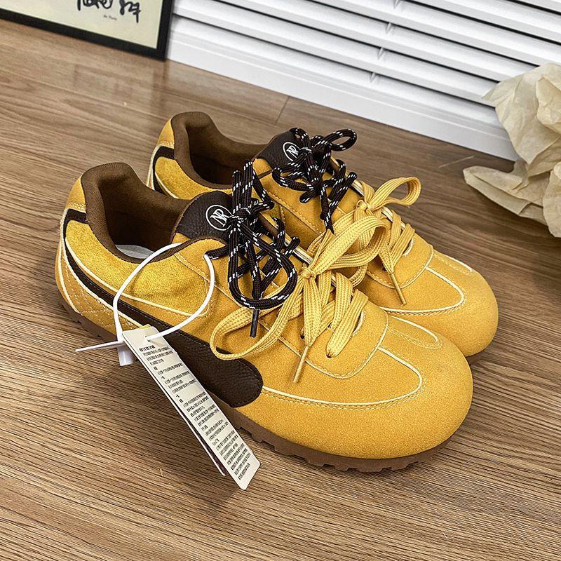 Retro dopamine women's spring new niche design soft-soled casual board shoes