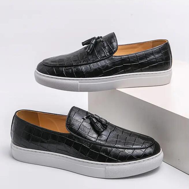 Men's British Retro Tassel Leather Slip-On Loafers - Plus Size Casual Shoes