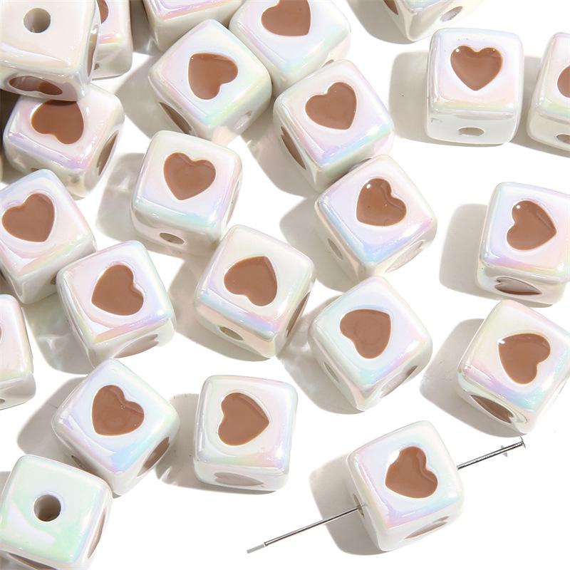 

Acrylic Heart Drip Bead Set for DIY Jewelry Crafting