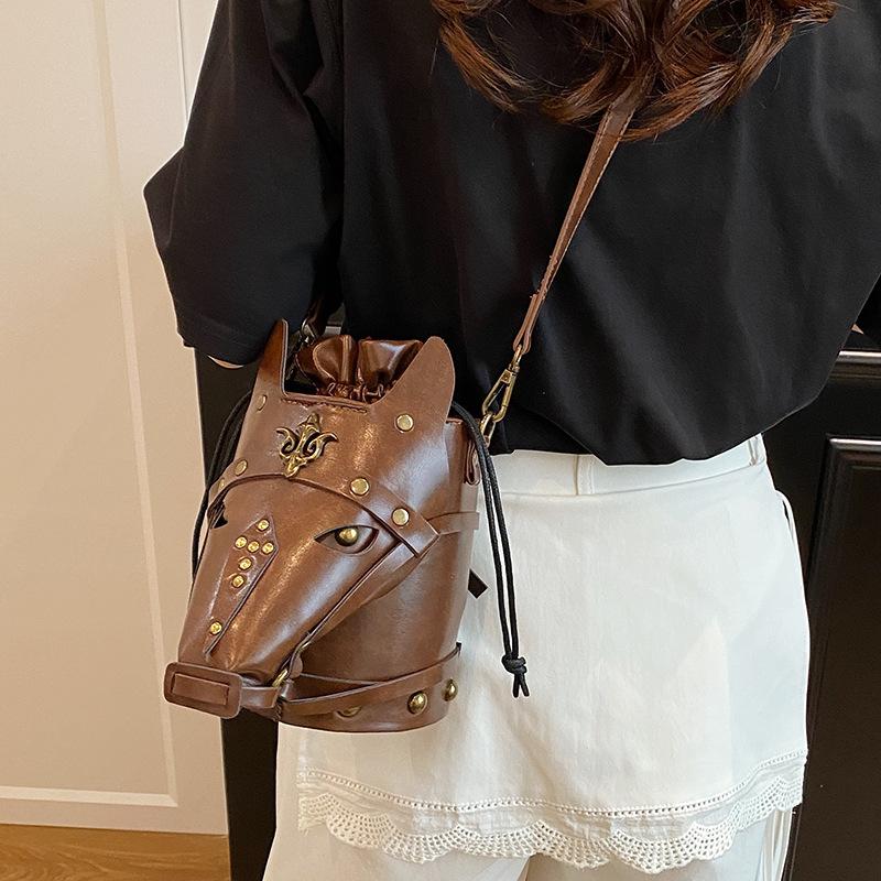 Women's bag new medieval retro style shoulder bag personality funny horse head trend messenger cylinder bag