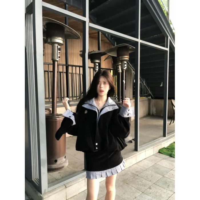 

2025 Autumn Elegant Korean Two-Piece Set: Loose Jacket & Short Skirt Small