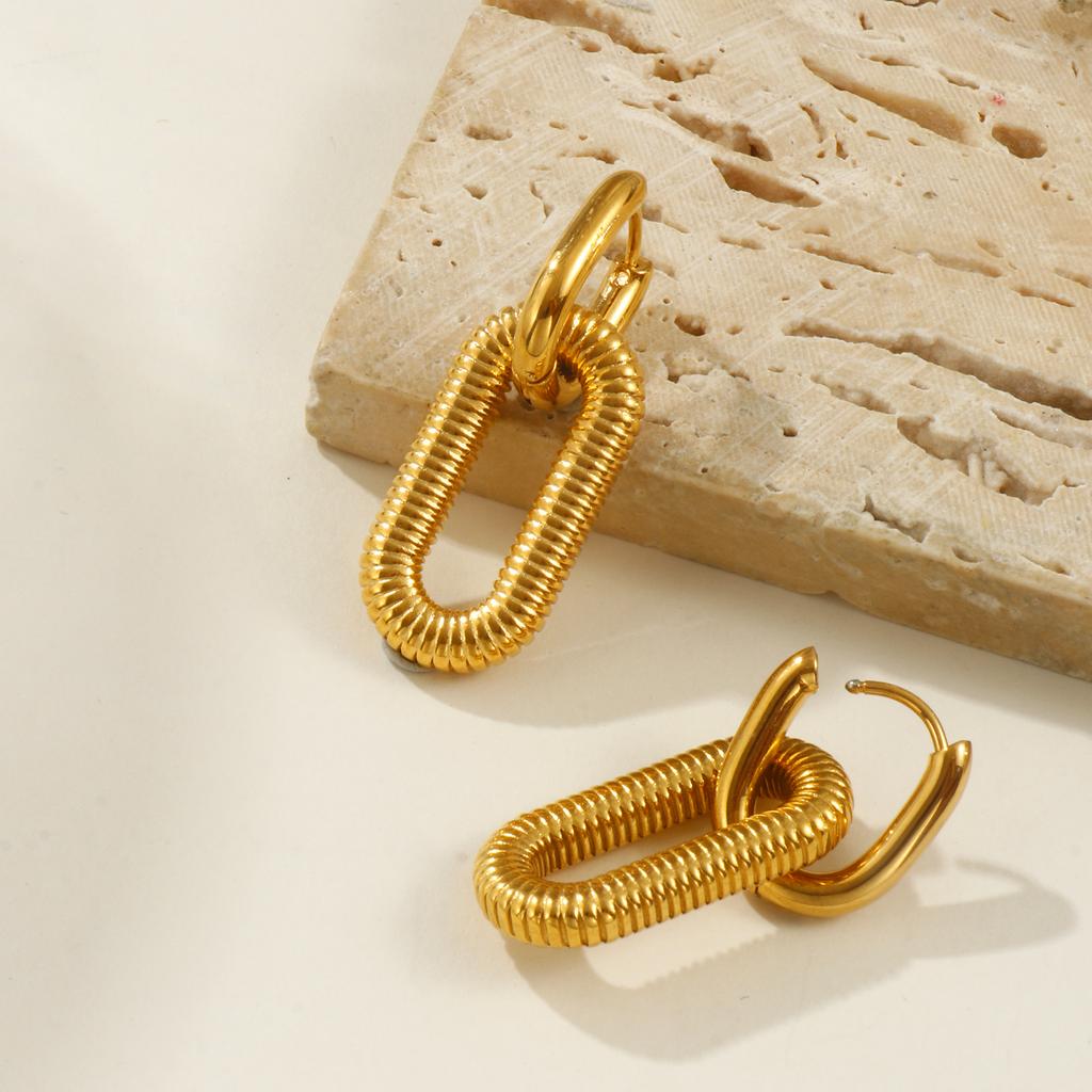 1 Pair Dainty Exquisite Multicolor 304 Stainless Steel Oval Earrings For Women Gift 3.5cm X 1.3cm, Post/ Wire Size:1mm(18 Gauge)