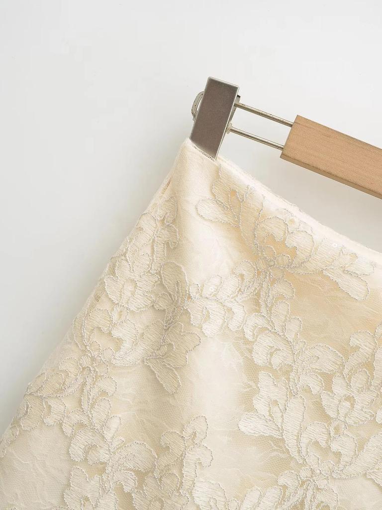 Elegant Summer Retro Jacquard Lace High-Waist Skirt for Women