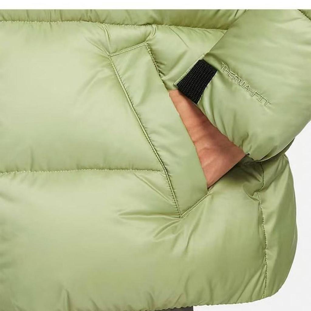 Nike Men's Waterproof, Windproof, Warm Hooded Sports Down Jacket DQ4921-334