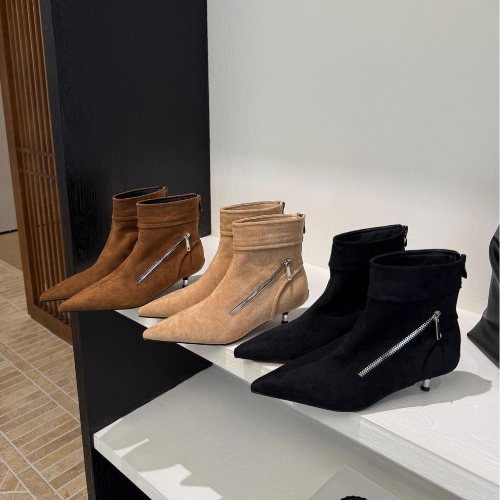 Automne et hiver 2025 nouvelle mode polyvalente bottines pointues à talon fin pour femmes tempérament français talon haut élastique
