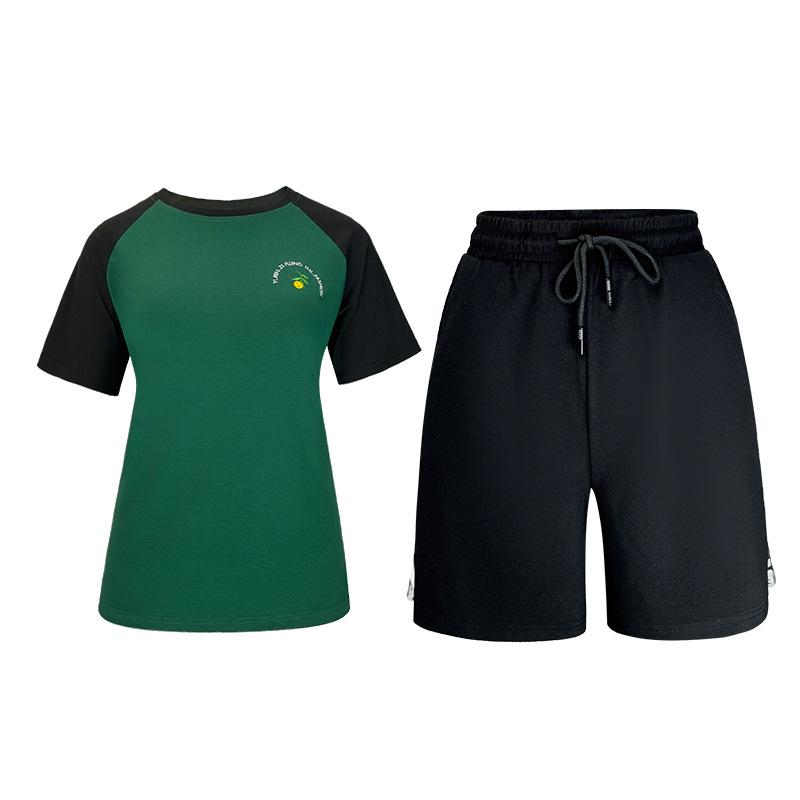 

A Casual Sportswear Set for Women A Plus-size Slimming and Fashionable Two-piece Running Sportswear 2XL темно-зелений колір