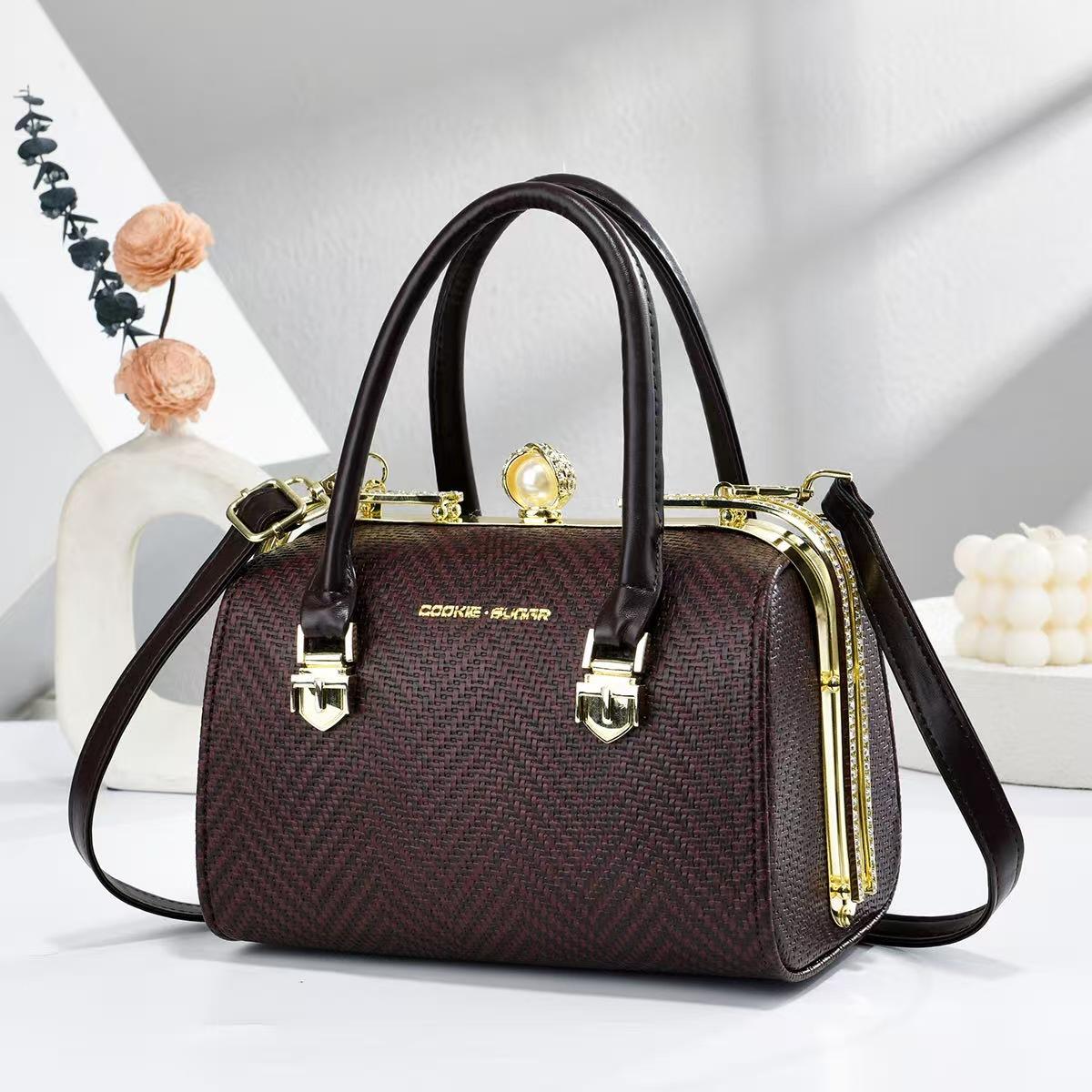 2026 New Fashionable Versatile Single Shoulder Crossbody Bag