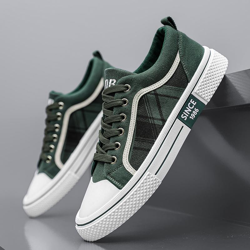 2025 Summer New Men's Breathable Versatile Skateboarding Shoes Men's Soft Bottom Casual Sports Trend Fashion Canvas Shoes 48size