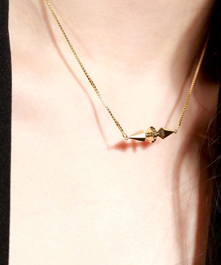 Kudos Avec Moi Necklace