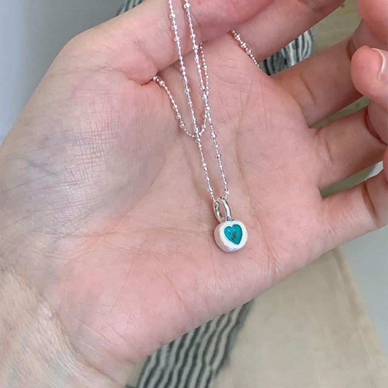 

Fresh original brushed heart-shaped turquoise pendant necklace for women with high-end new in collar chain party jewelry gift 45cm