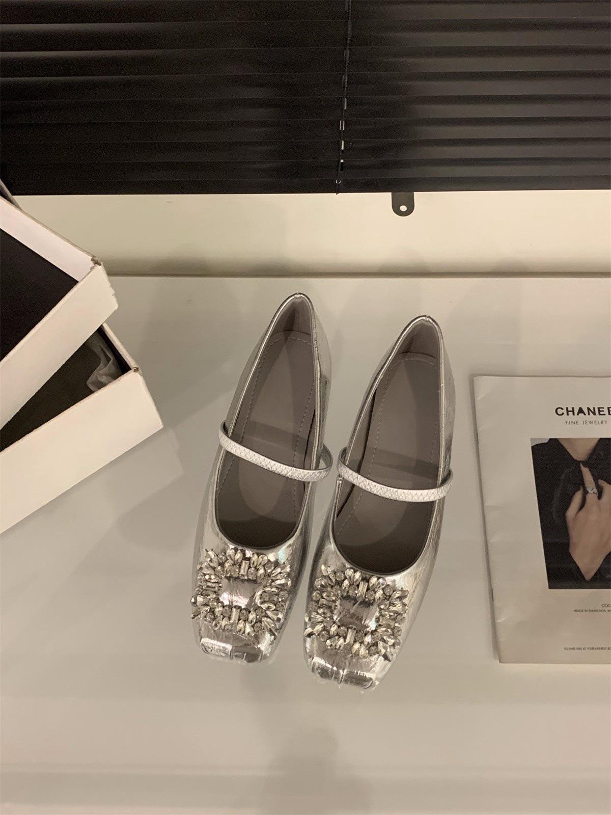 

Плоские серебристые туфли Мэри Джейн женская обувь новая весна и осень квадратный носок стразы красные туфли 40 серебряный