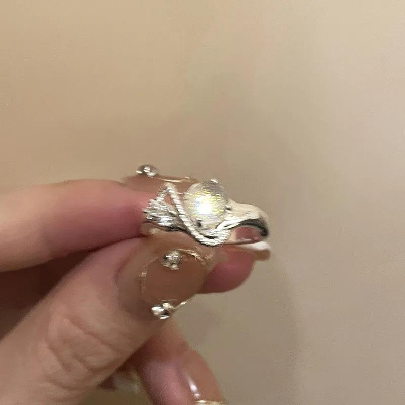 Moonstone Irregular Opening Ring, Women'S Personality Versatile Niche Light Luxury High-End Design Ring