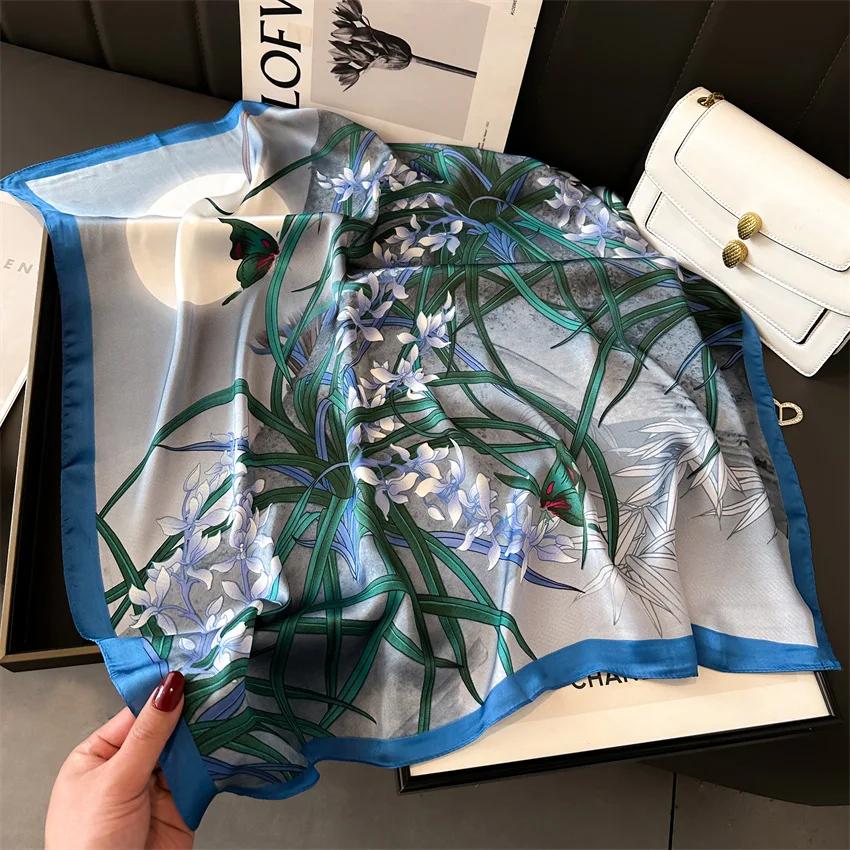 New Luxury Women's Soft Satin Hair Scarves Fashion Square Printed Headscarf 70cm Professional Accessories Designer Scarf