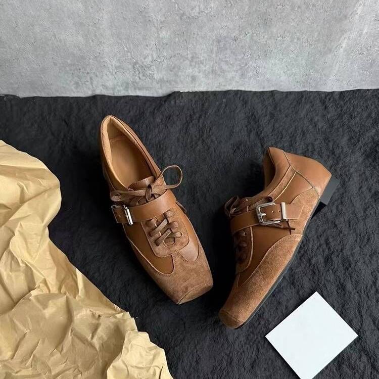 

Найди второй волосок! Внутреннее увеличение высоты 4 см, кроссовки для немецких тренировок на шнуровке, ретро, матовая кожа, универсальные балетки, женские маленькие кожаные туфли 39 коричневый