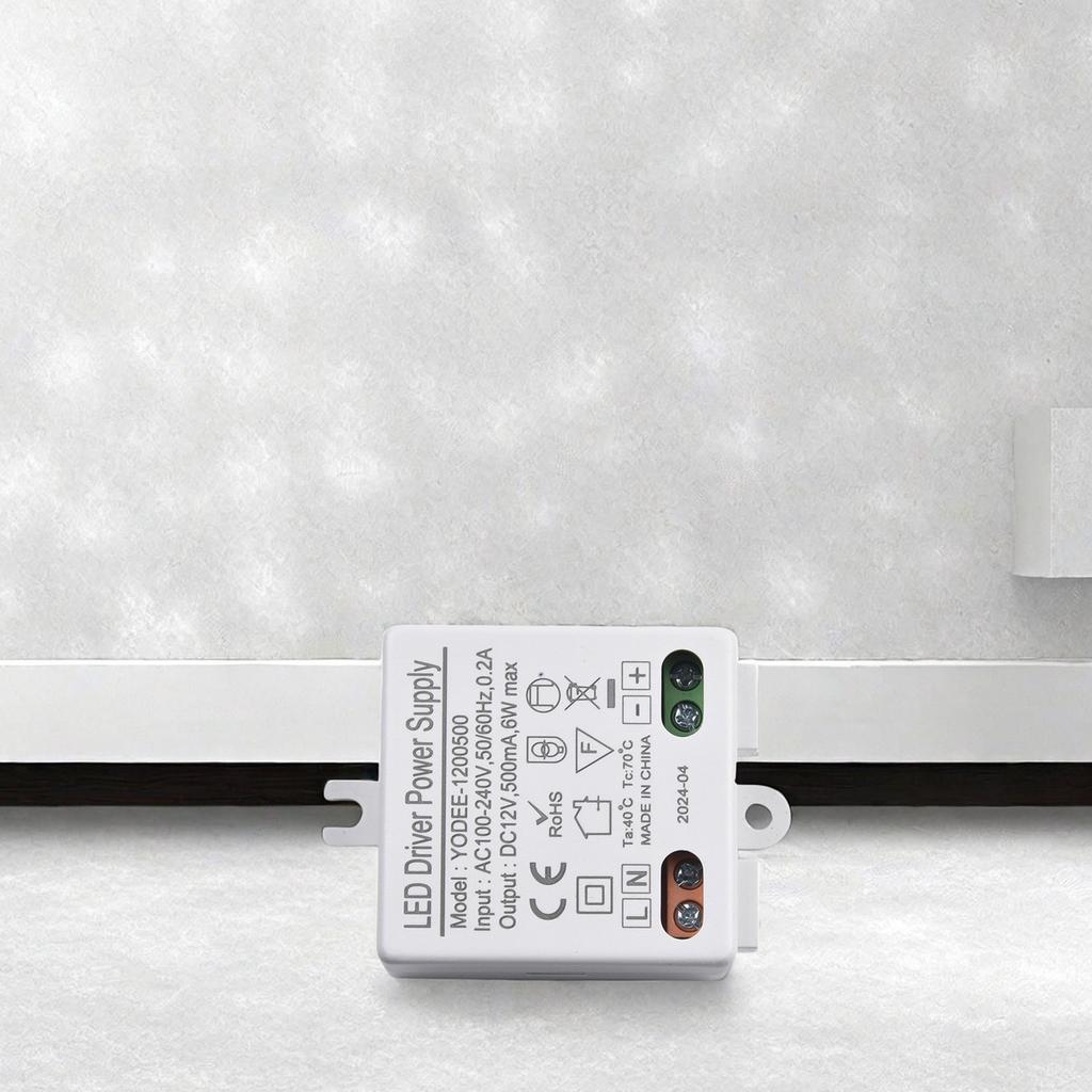 Robust 6W AC to DC Converter for 12V LEDs Compact Design with Overload Short Circuit and Over Voltage Protection
