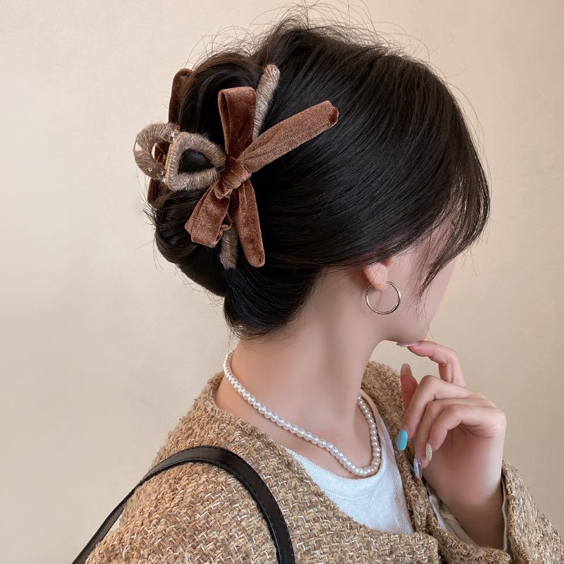 

Vintage knitted bow hairpin women s autumn and winter grab clip back head shark clip hairpin headdress