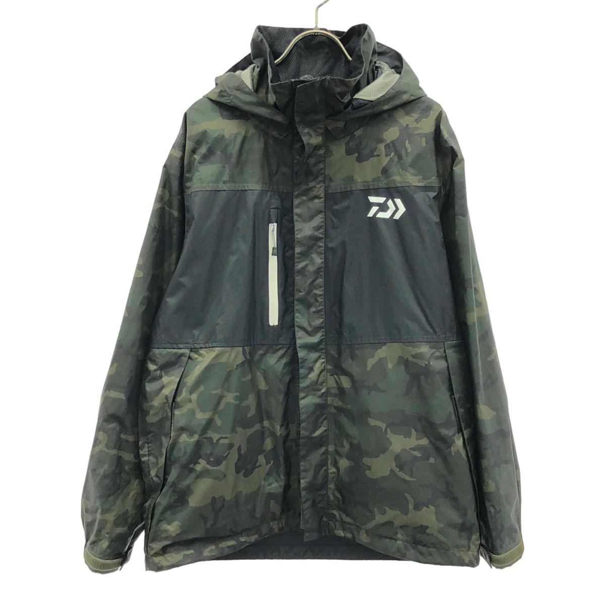 

Daiwa camouflage Rain jacket L Nylon fishing jacket with mesh lining Men s Used