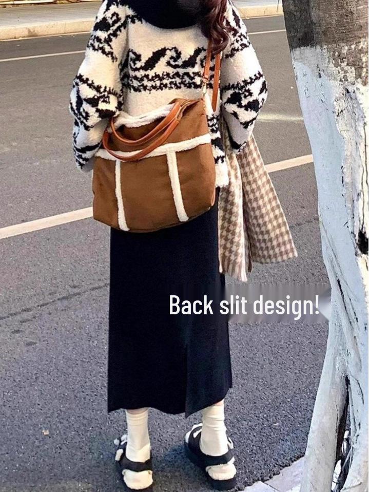 Woolen Korean Style Mid-Length A-line Skirt for Women - Autumn/Winter, Warm, Loose Fit, Hip-Hugging Split Design