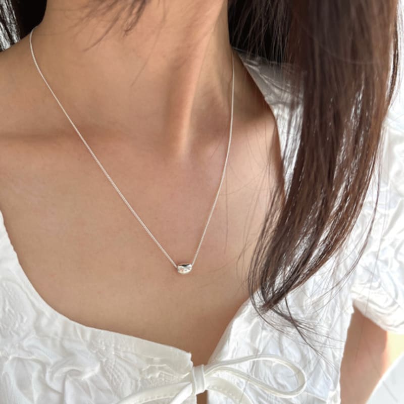 Soorium Everyday Silverball Necklace