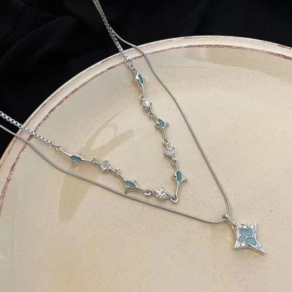 Four-pointed Star Pendants Zirconia Necklace Y2k Style Irregular Snake Bone Chain  Daily Wear