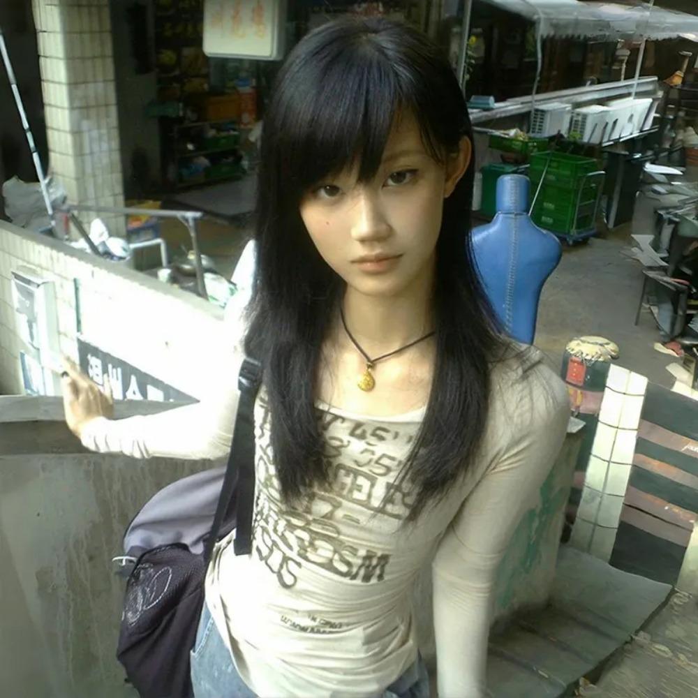 Japoniški Y2k marškinėliai su raidžių spauda, vulgarūs 2000-ųjų stiliaus ilgomis rankovėmis briaunoti topai, vintažiniai Harajuku gatvės drabužiai, amerikietiški retro