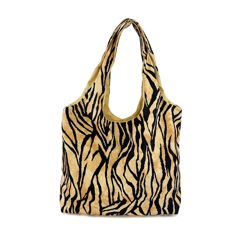 Trendy Chic Casual Tote Bag For Women Spacious Canvas Handbag With Unique Patterns
