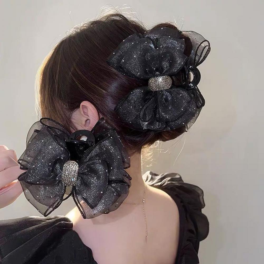 Women Hair Claw Shining Heart Rhinestones Bowknot Decor Hair Clip Back Head Shark Clip Hair Accessories