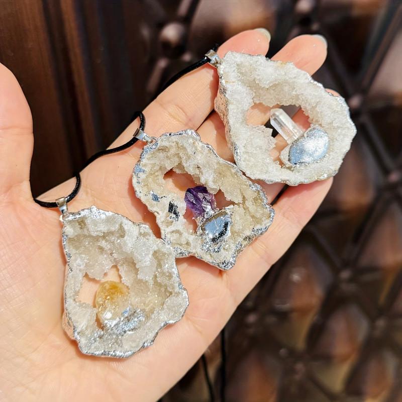 Artificial Crystal Agate Pendant Necklace With Silver Edge For Daily Wear