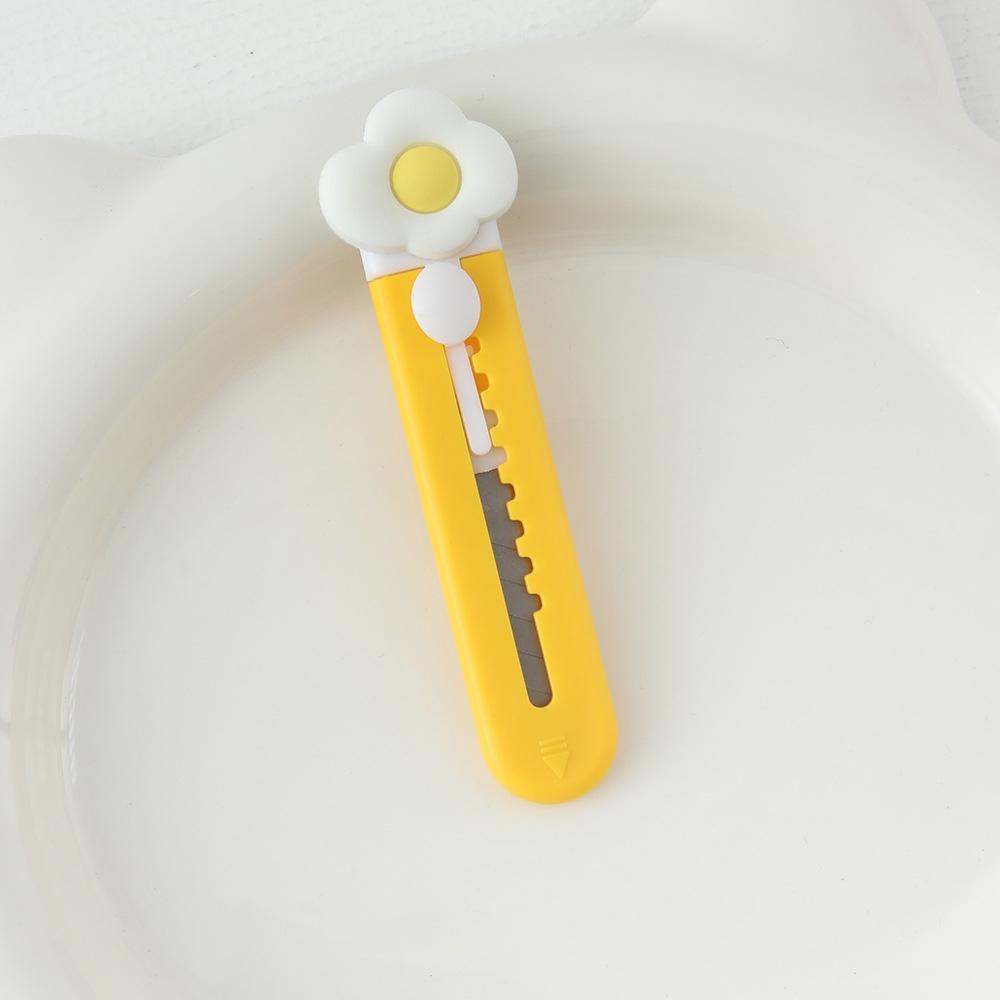 Cartoon Mini Dismantle the Courier Knife Unpack Tool Paper knife Art knife Metal Retractable Blade Knife For Stationery Supplies