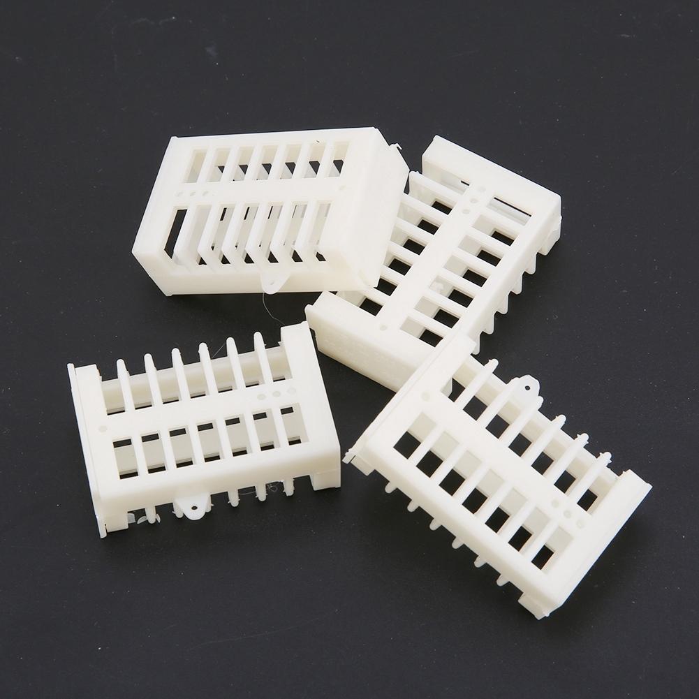 100pcs Beekeeping Tool Plastic Bee Cage Foster Cups Prison King Bee House