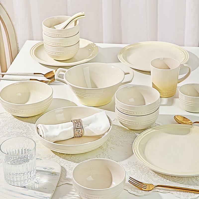 Steingut Geschirrset