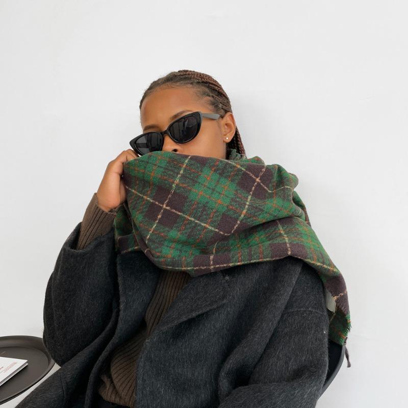 Imitation cashmere scarf women's autumn and winter color plaid thickened scarf to keep warm scarf versatile shawl