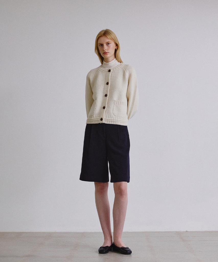 STEP AROUND Wool Twill Bermuda Pants_Navy