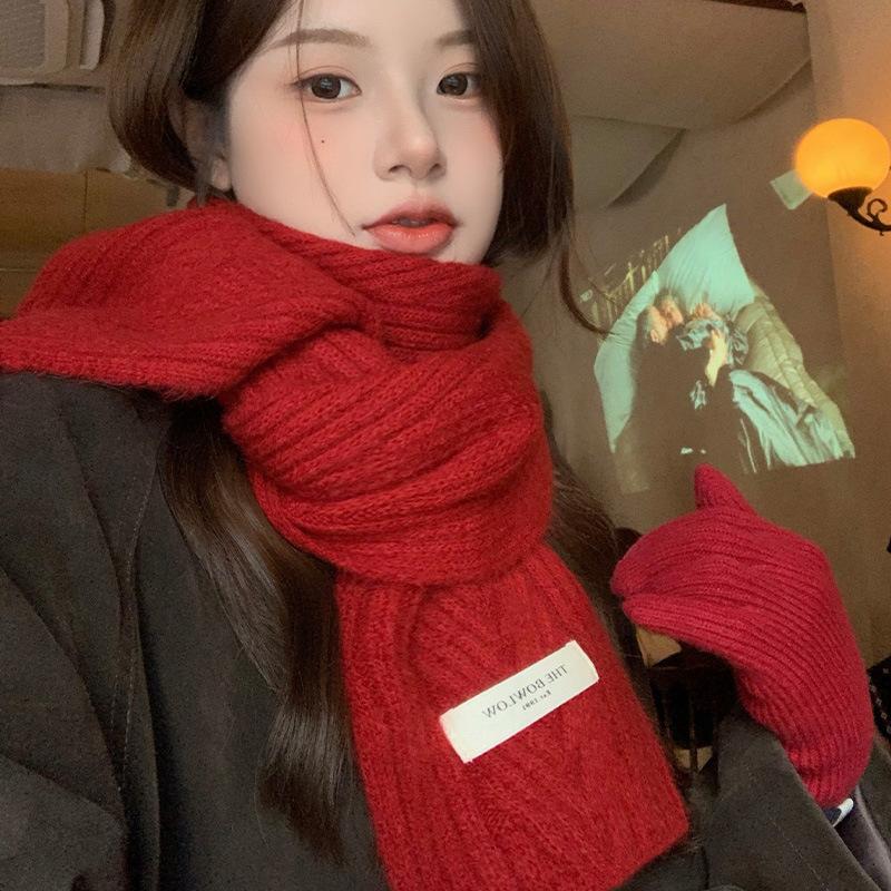 Retro Red Scarf Winter Women's New Korean Style Warm and Thickened Cold Proof Neck Protection Couple Knitted Small Scarf