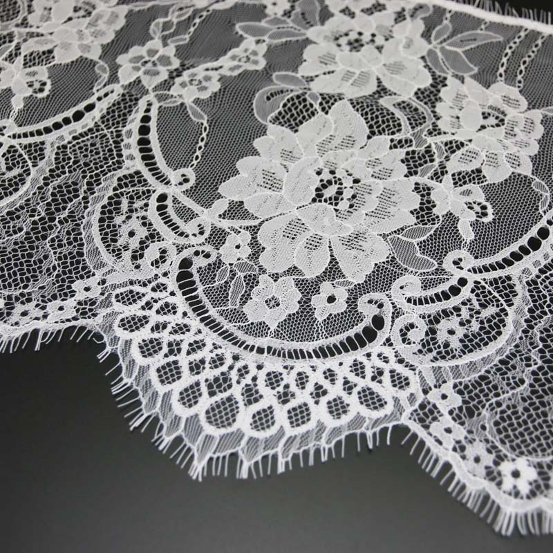 (3 Meters/lot) 27cm White Eyelash Lace Fabric Trim Decoration Love Wedding Dress Accessories