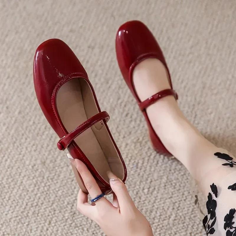 Fashion 2024 New Flats Shoes Women Casual Ballet Dance Shoes Sandals Autumn Designer Dress Shallow Walking Femme