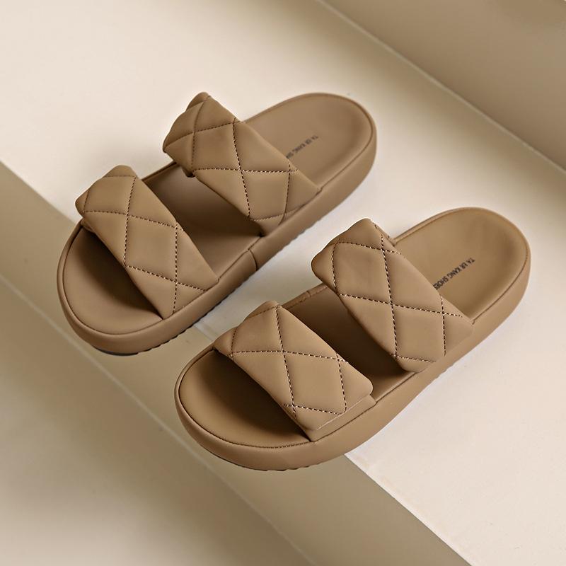 2025 new cool slippers heightened soft bottom thick bottom summer new fashion non-slip slippers