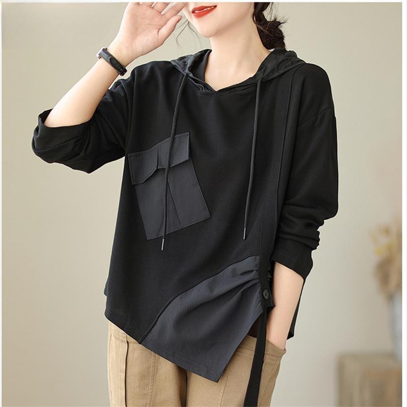 

Вязаный пуловер оверсайз асимметричного кроя с капюшоном и деталью в виде кармана для осени M чёрный