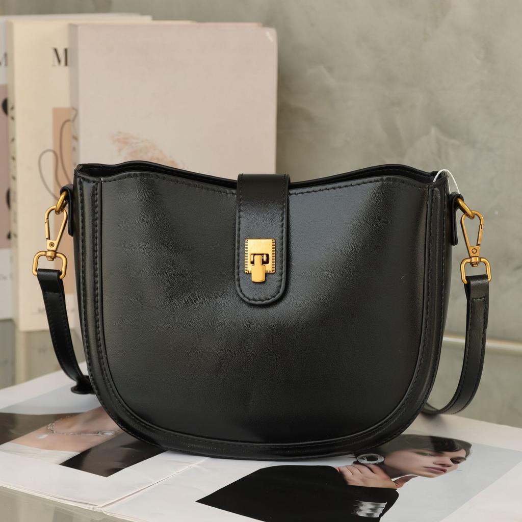Cowhide Shoulder Shell Women's Bag Women's Fashion Simple Bag Practical Commuter Bag Multi-compartment