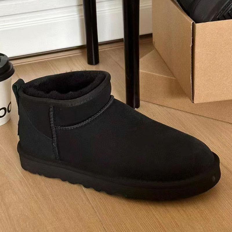Women Winter Platform Snow Boots Warm Faux Suede Ankle Boots Thick Furry Lining Non‑Slip Short Booties For Cold Weather